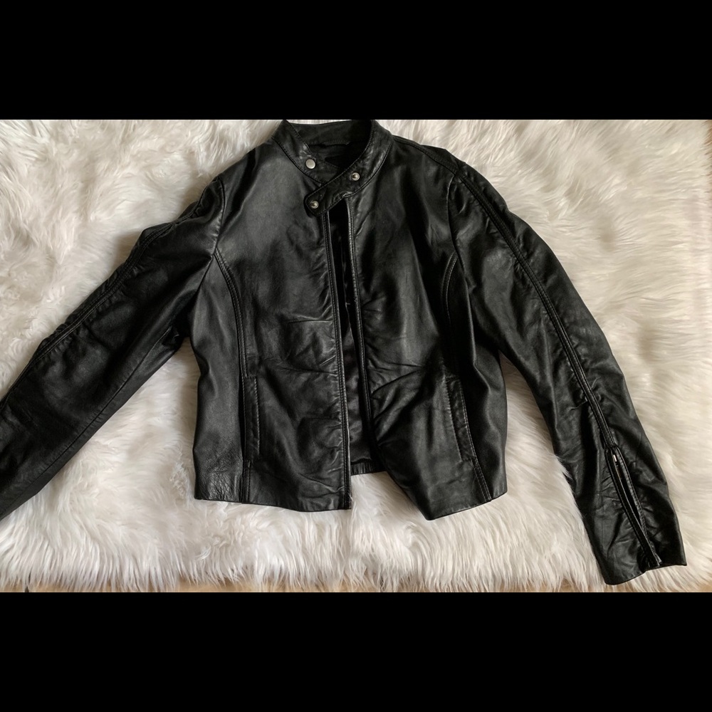 100% Leather Racer Jacket two side pockets